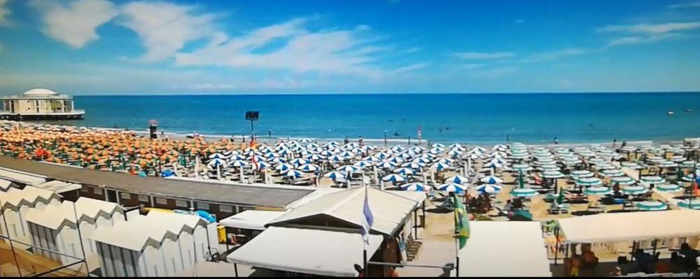 Appartamenti Rotonda Senigallia Exterior photo
